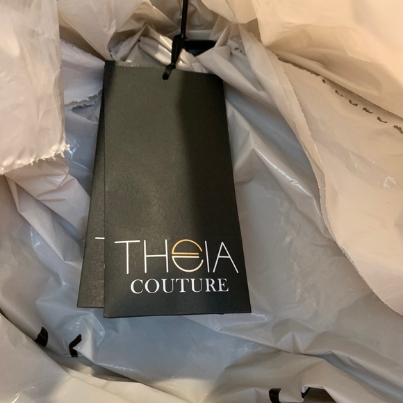 Neiman Marcus. Theia Couture - Picture 6 of 8